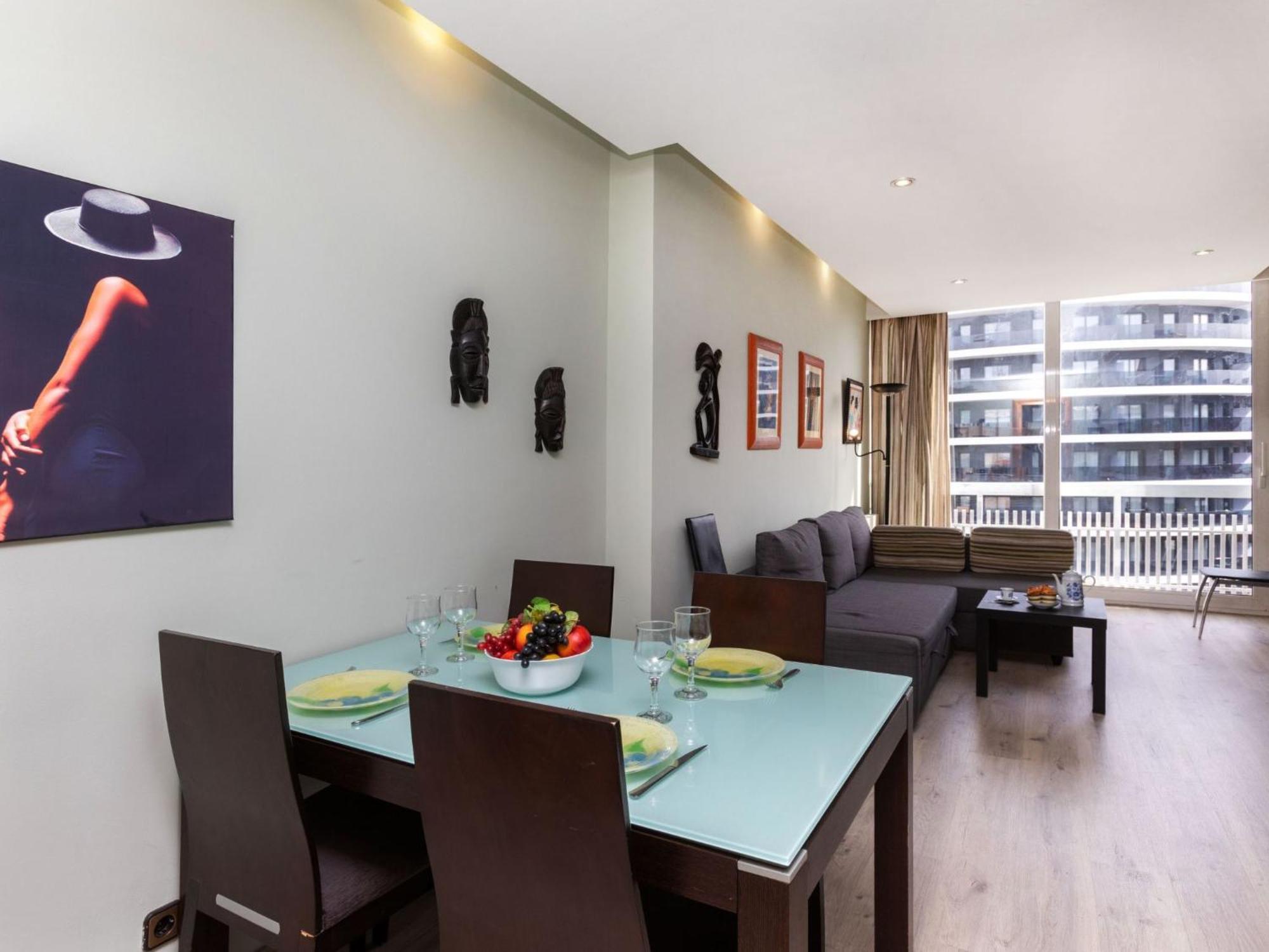 Apartment Sants-Montjuic Rambla Badal By Interhome برشلونة المظهر الخارجي الصورة