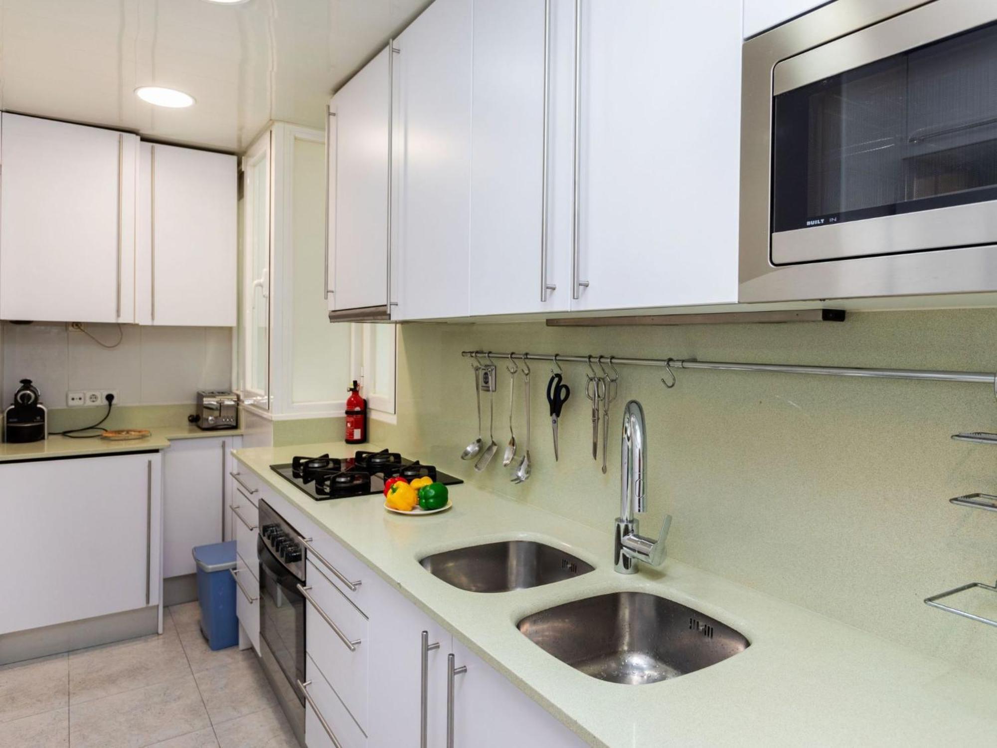 Apartment Sants-Montjuic Rambla Badal By Interhome برشلونة المظهر الخارجي الصورة